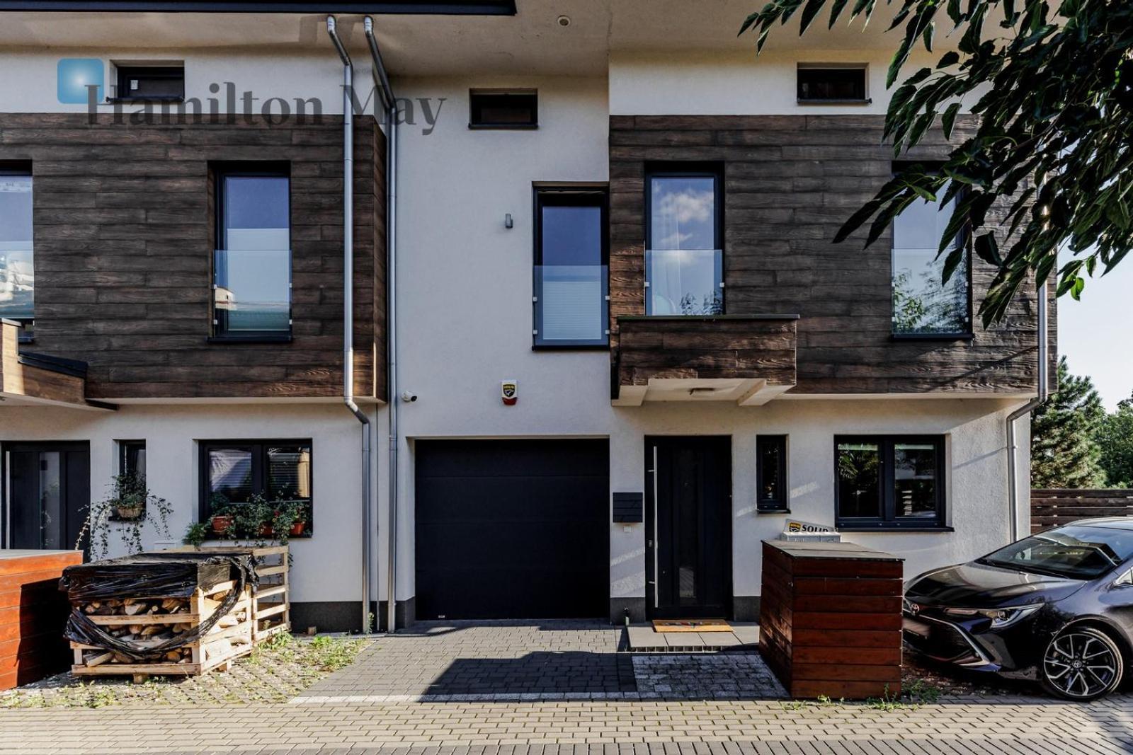 הוילה The Family House Warsaw Wawer מראה חיצוני תמונה